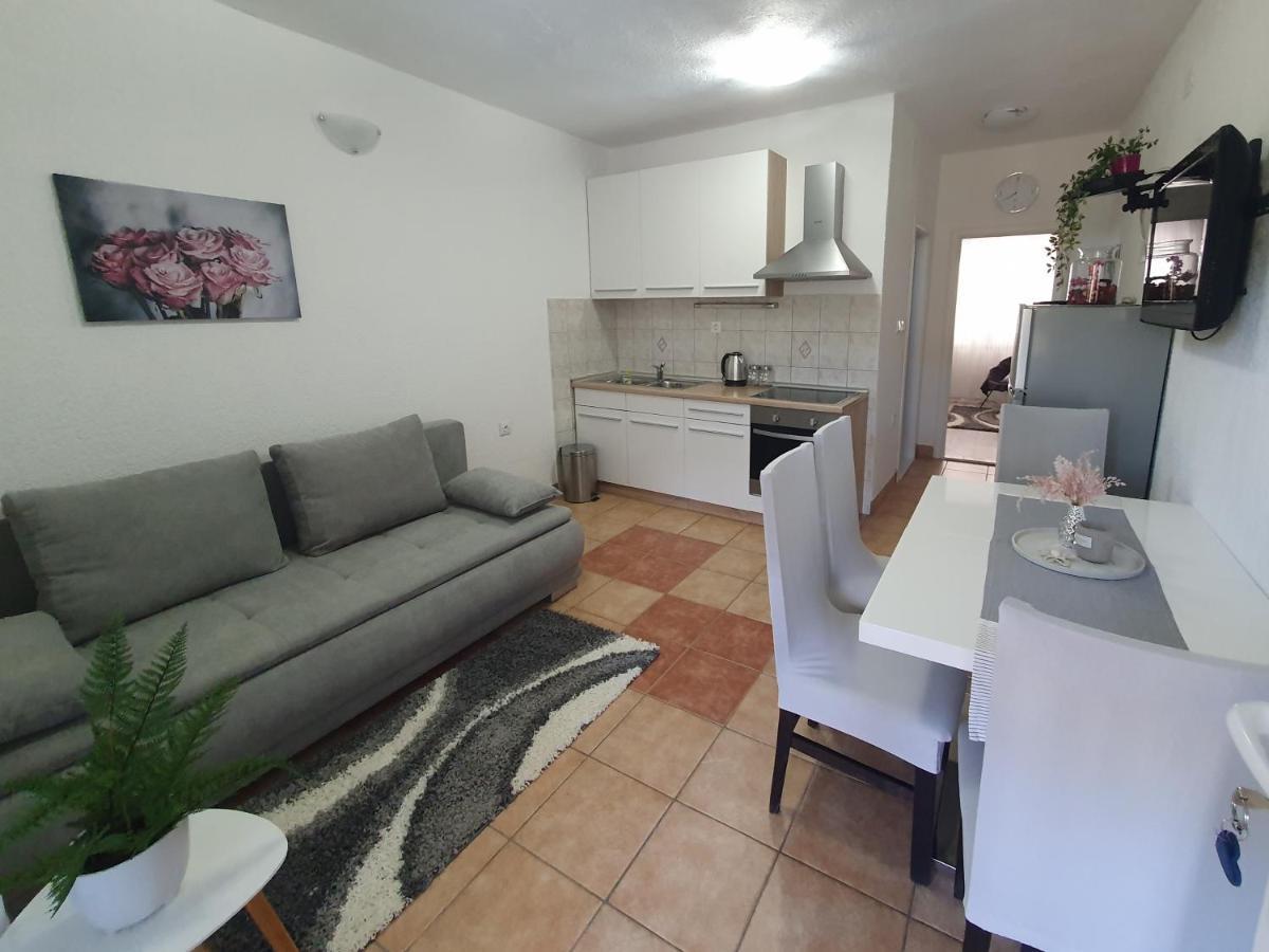 Apartman Mare 希贝尼克 外观 照片